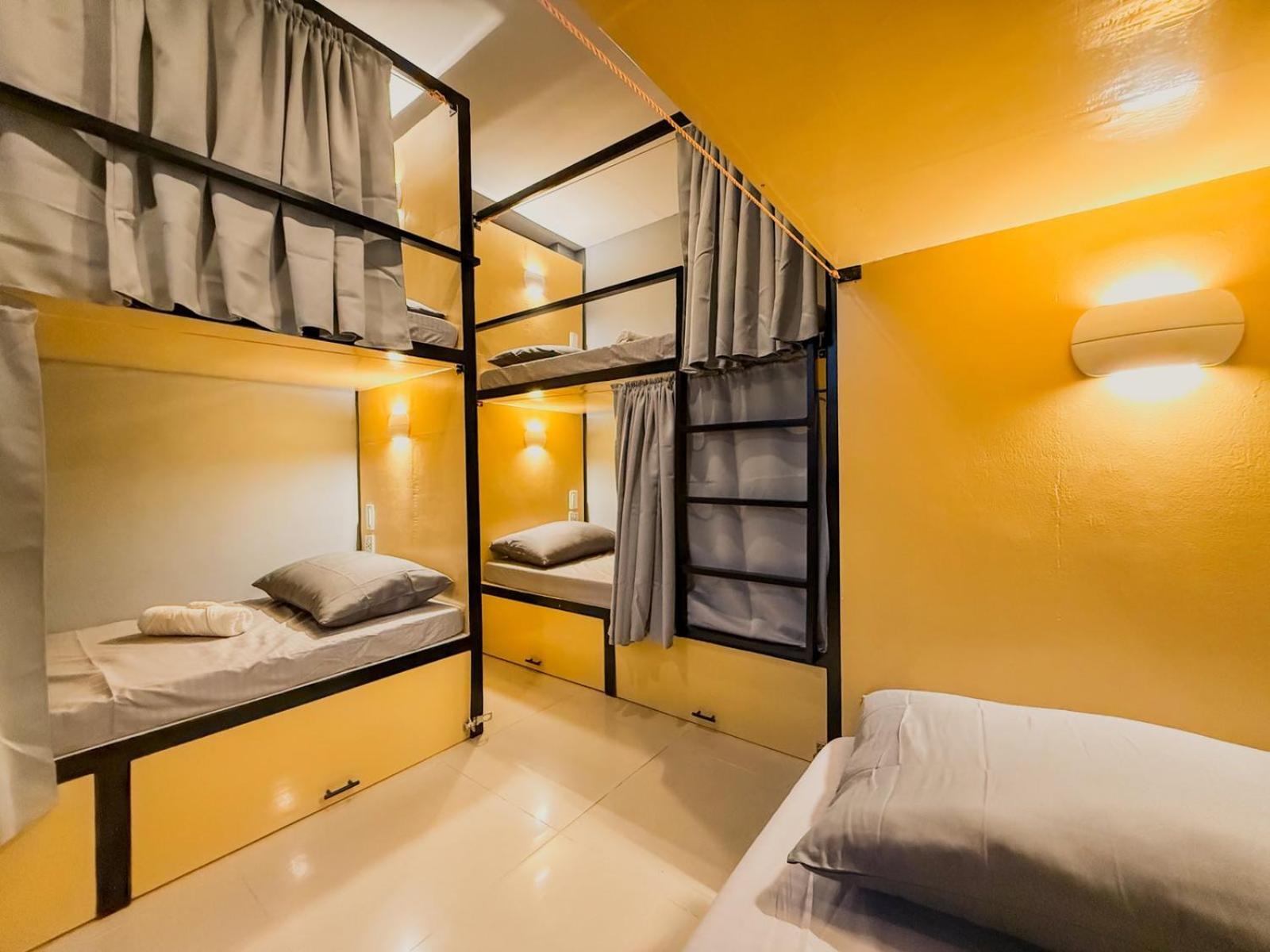 Goofy Ants Hostel Puerto Princesa Стая снимка