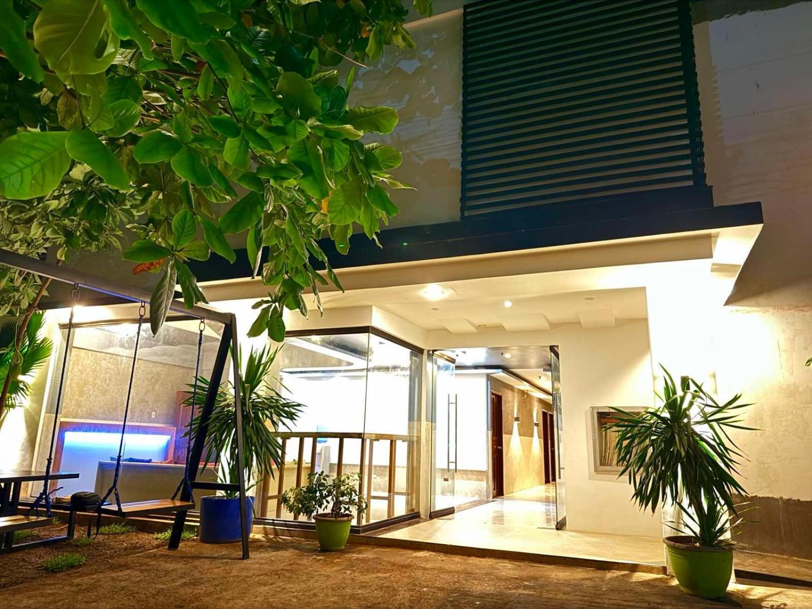 Goofy Ants Hostel Puerto Princesa Екстериор снимка